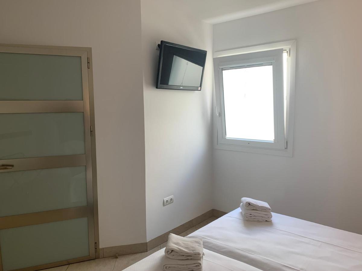 Hostal Tarifa -Recepcion Abierta Las 24H- Exterior foto